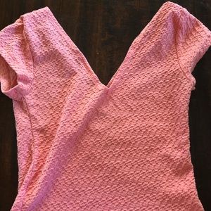 Textured pink crop top